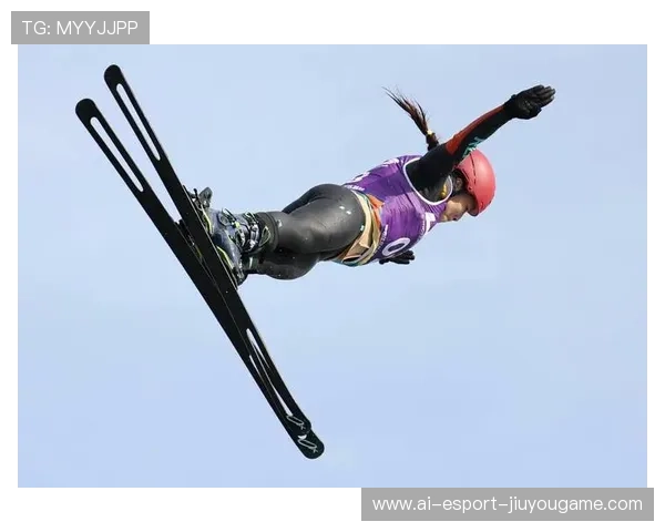 自由式滑雪：空中翻腾，干净利落，极致挑战